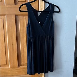 Elegant Sleeveless Women's Top Brand New with tags size S
